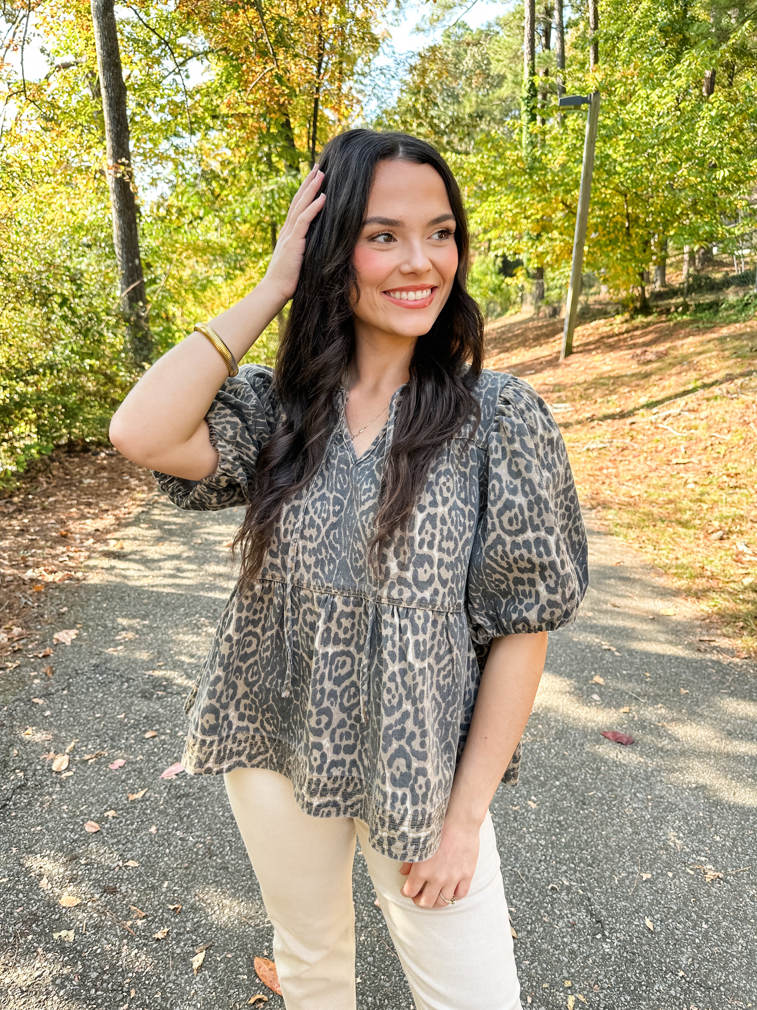 Leopard Print Puff Sleeve Top