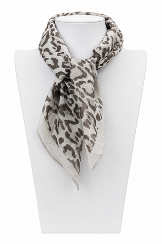 Light the Way Neck Scarf