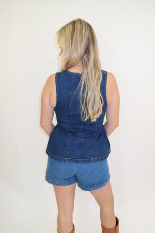 Well Defined Contrast Stitch Top