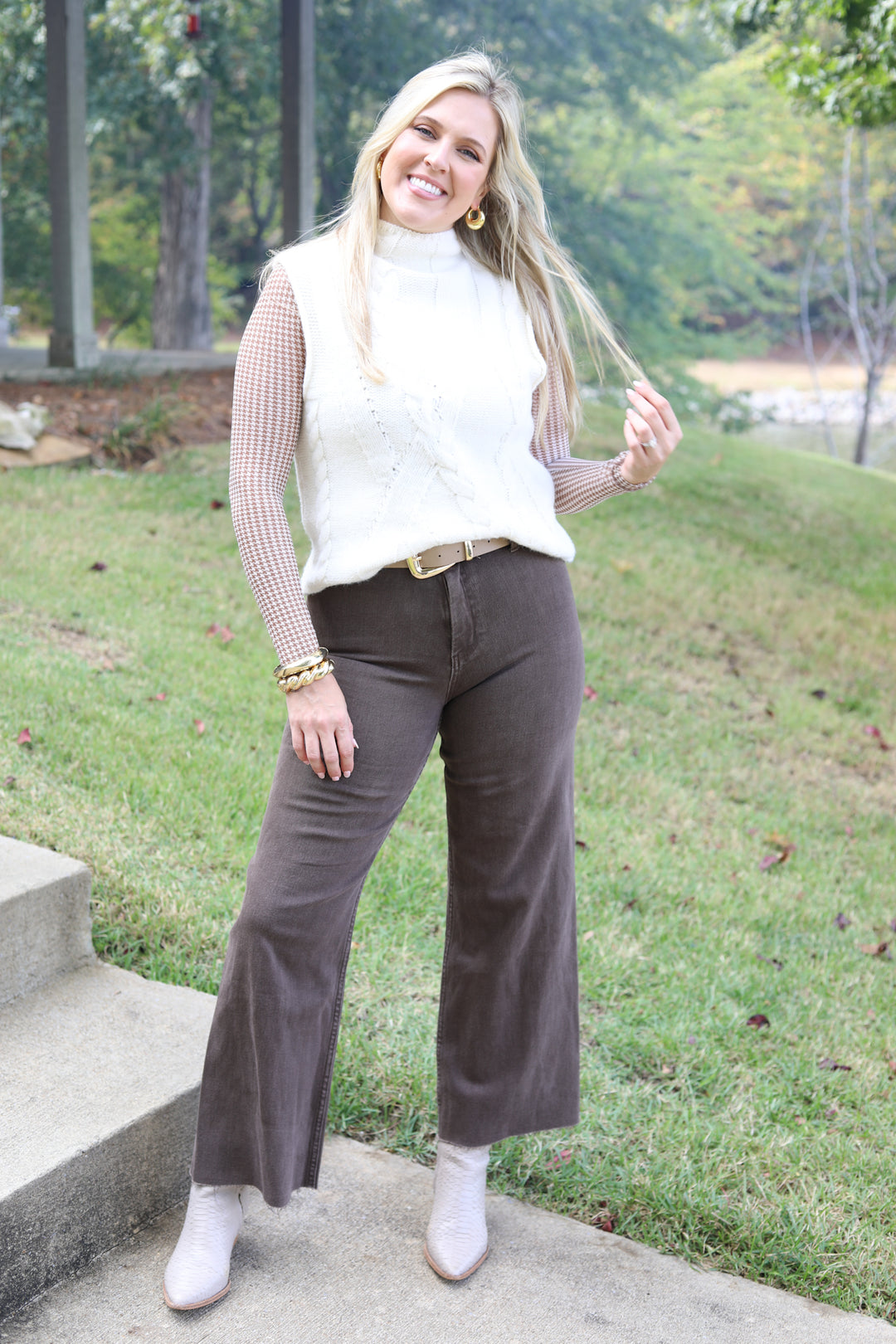 Cozy Call Top