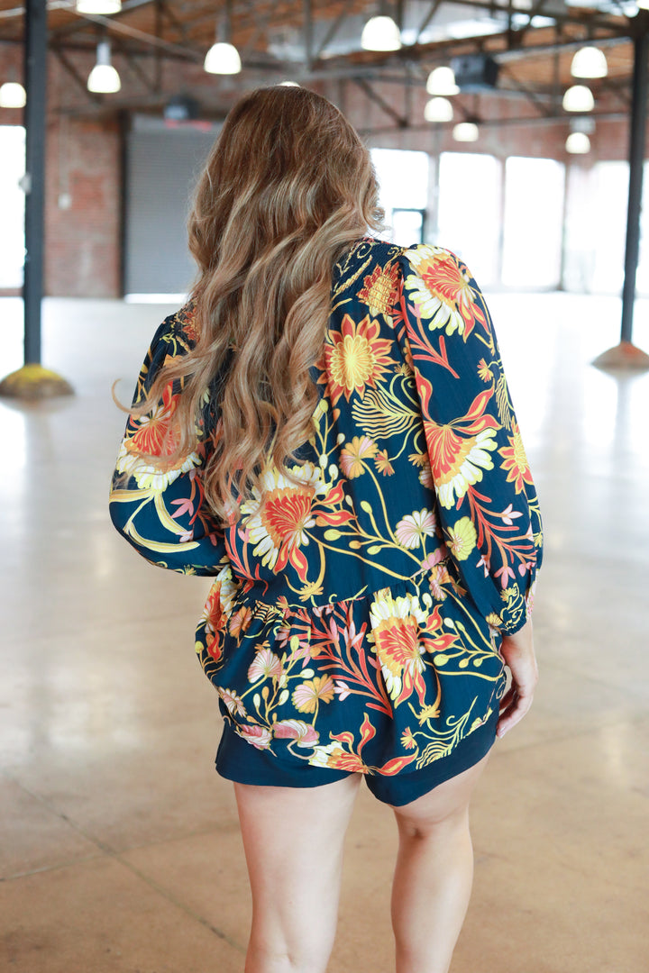 Fall in Frill Top
