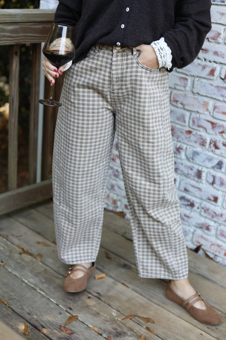 Homebody Barrel Jeans