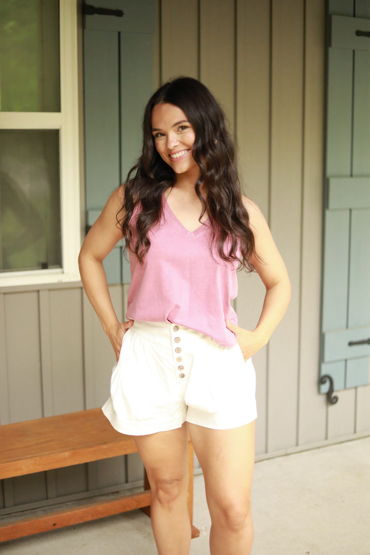 V-Neck Mineral Wash Tank