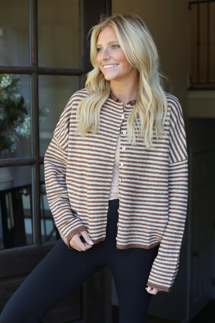 The Cozy Contrast Cardigan