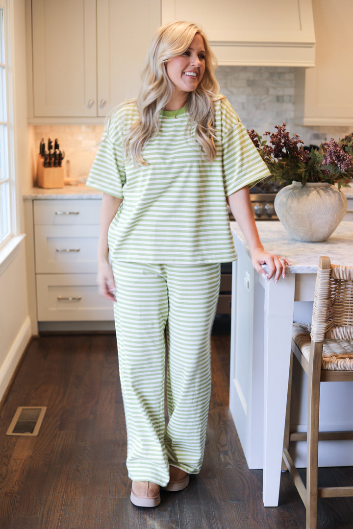 Spring in Motion Top - The Pink Tulip Clothing