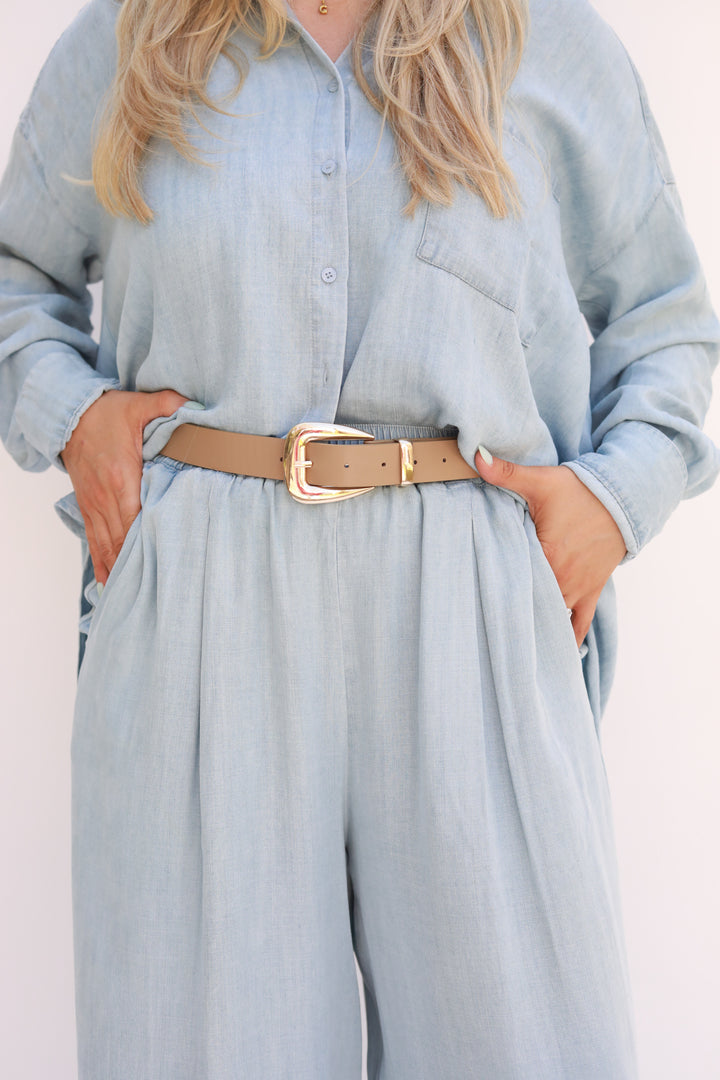 Chunky Gold Buckle Belt