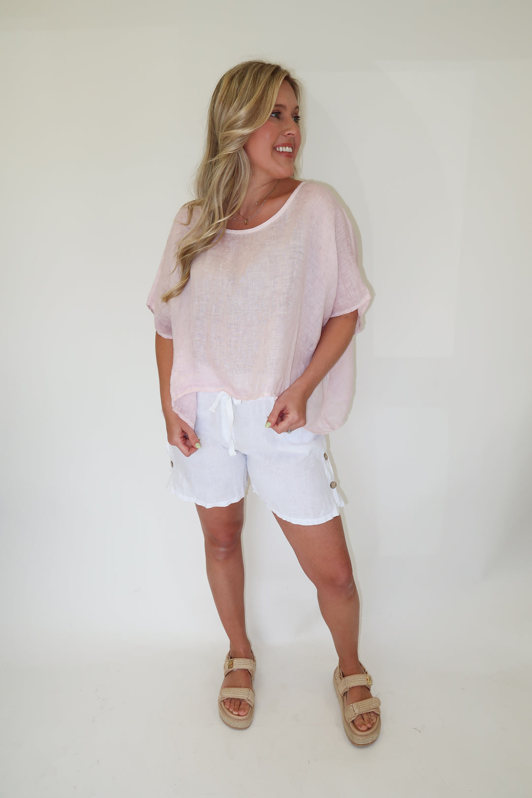 Just Enough Linen Top - The Pink Tulip Clothing
