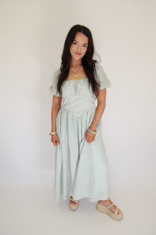 Sunday Picnic Midi Dress - The Pink Tulip Clothing