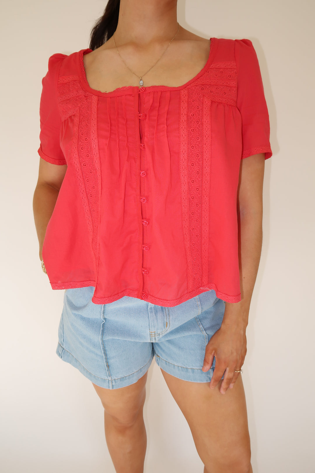 Pretty Little Details Top - The Pink Tulip Clothing