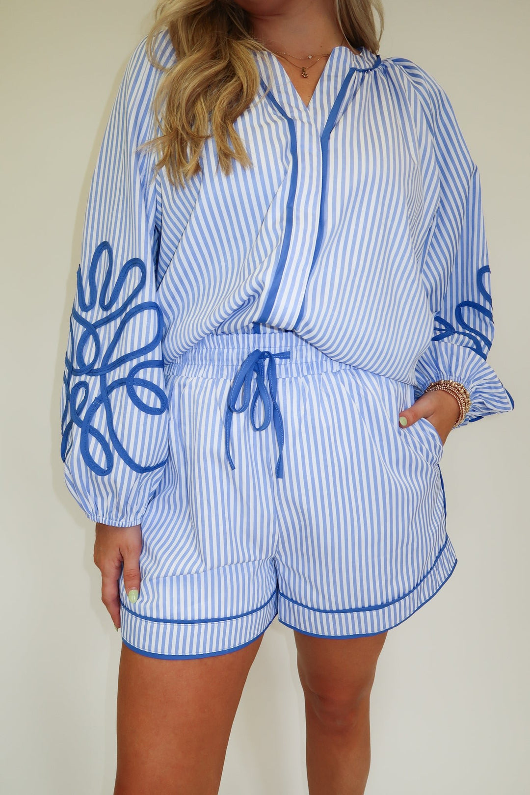 Seaside Scroll Top - The Pink Tulip Clothing