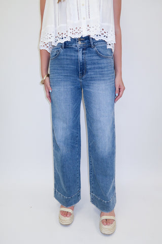 Elevated Everyday Stretchy Jeans