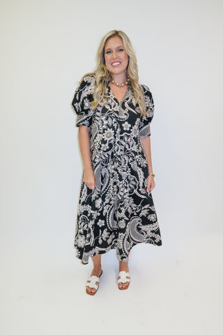 Midnight Garden Printed Inverted Pleat Midi Dress Black / Small