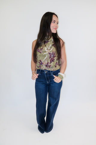 Garden Sketch Iris Print Sleeveless Top