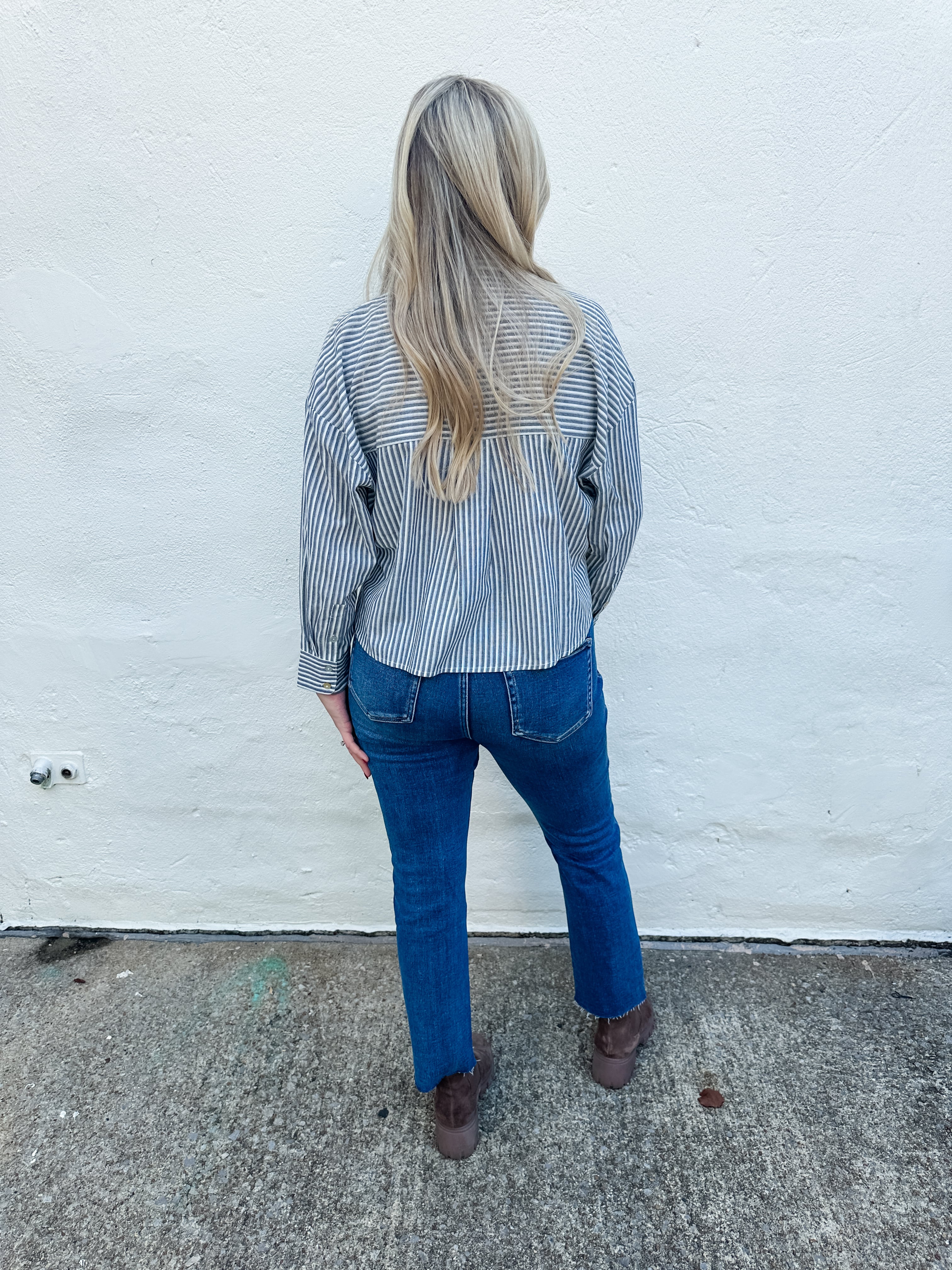 Wide Collar Stripe Top