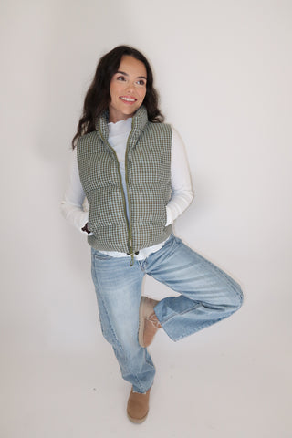 Mountain Weekend Check Puffer Vest