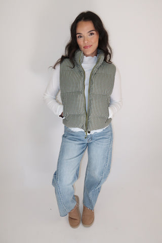 Mountain Weekend Check Puffer Vest