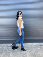 Highrise Slim Straight Jean